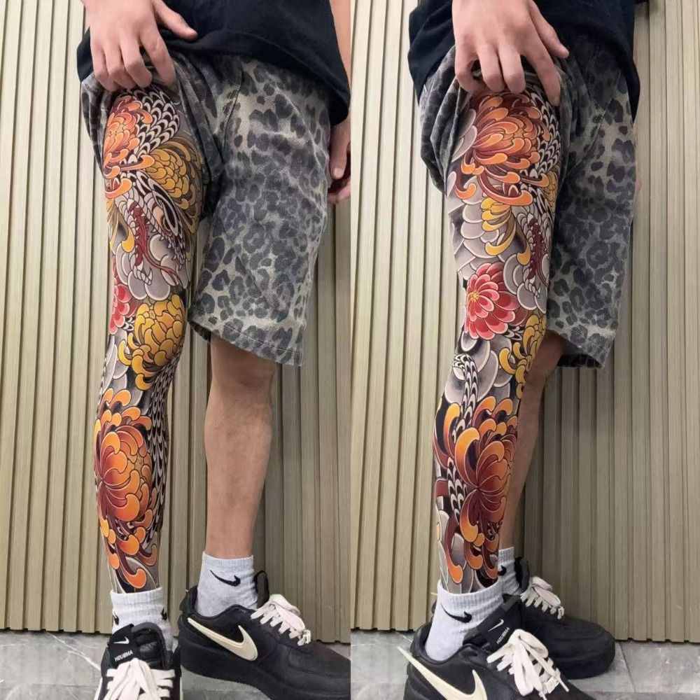 Fishing Socks - Skarpety imitujące tatuaż na całą nogę,