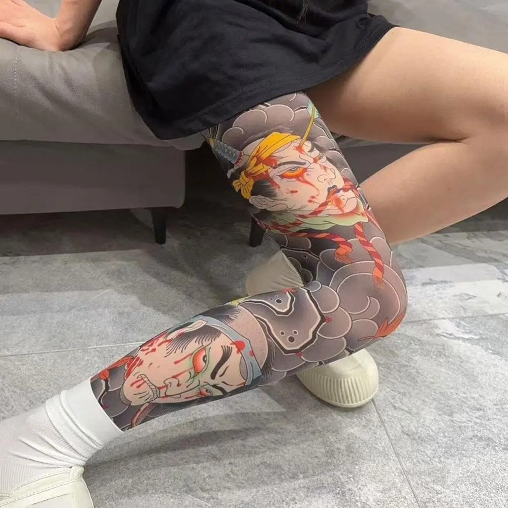 Rajstopy z nadrukiem tatuażu n – Fishing Socks recenzja i cena